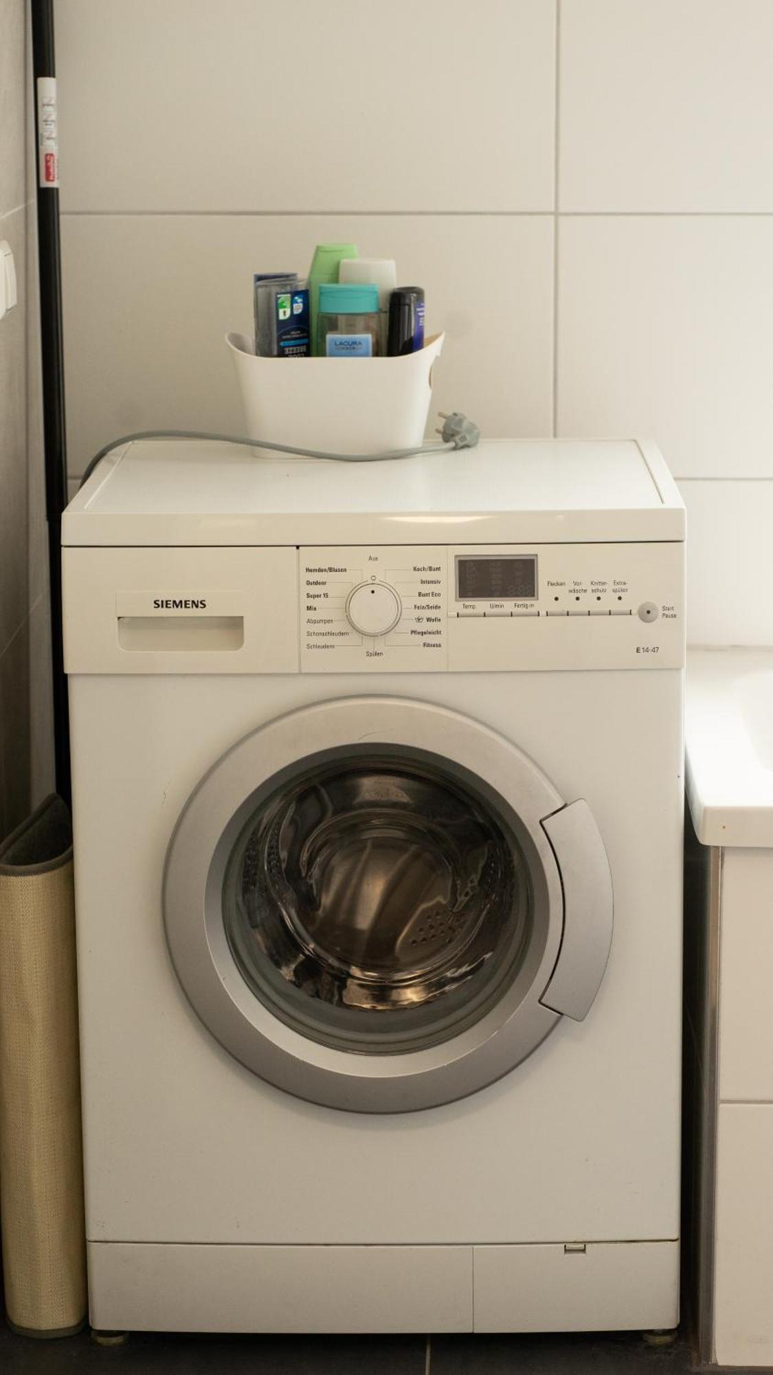 2 Zimmer Wohnung In Hannover Bagian luar foto